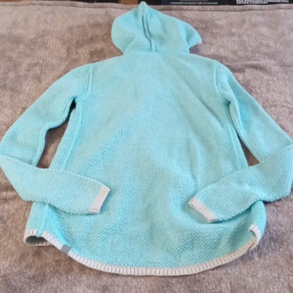 Ivivva Dream Embracer Wrap aqua and gray